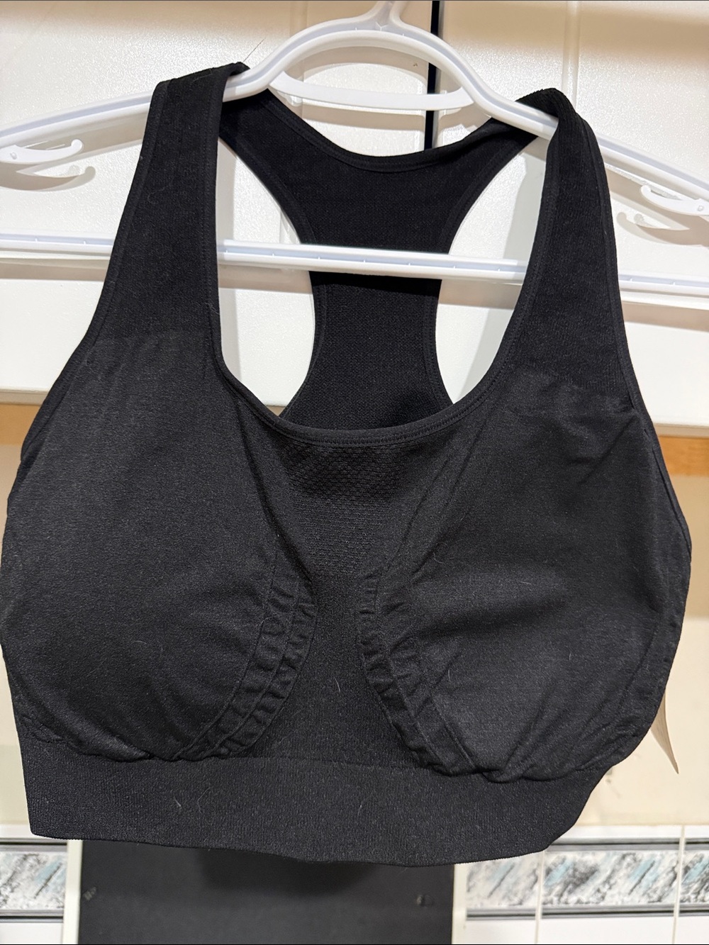BNWT Black Racerback Seamless Sports Bra - Women's Intimates